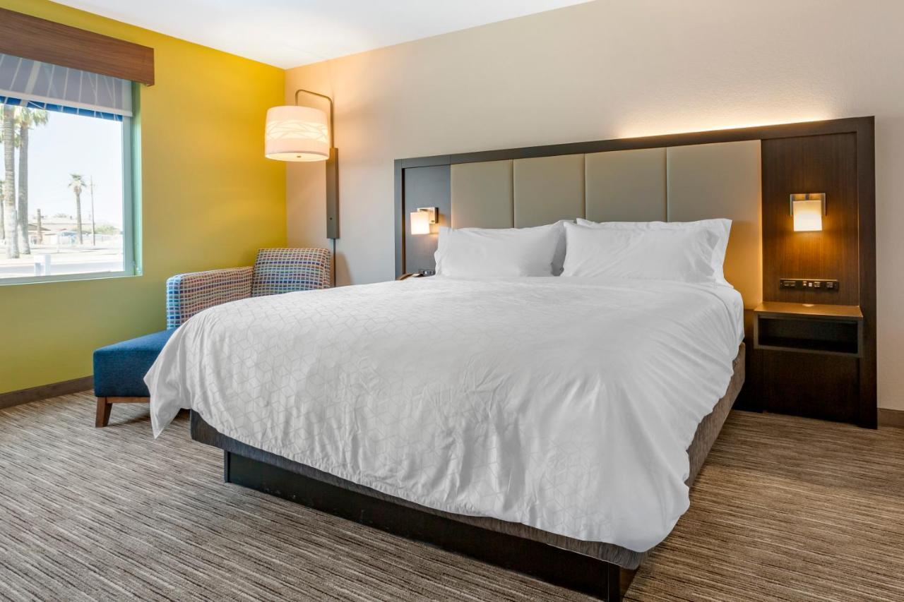 Holiday Inn Express & Suites - Phoenix Dwtn - State Capitol By Ihg Buitenkant foto