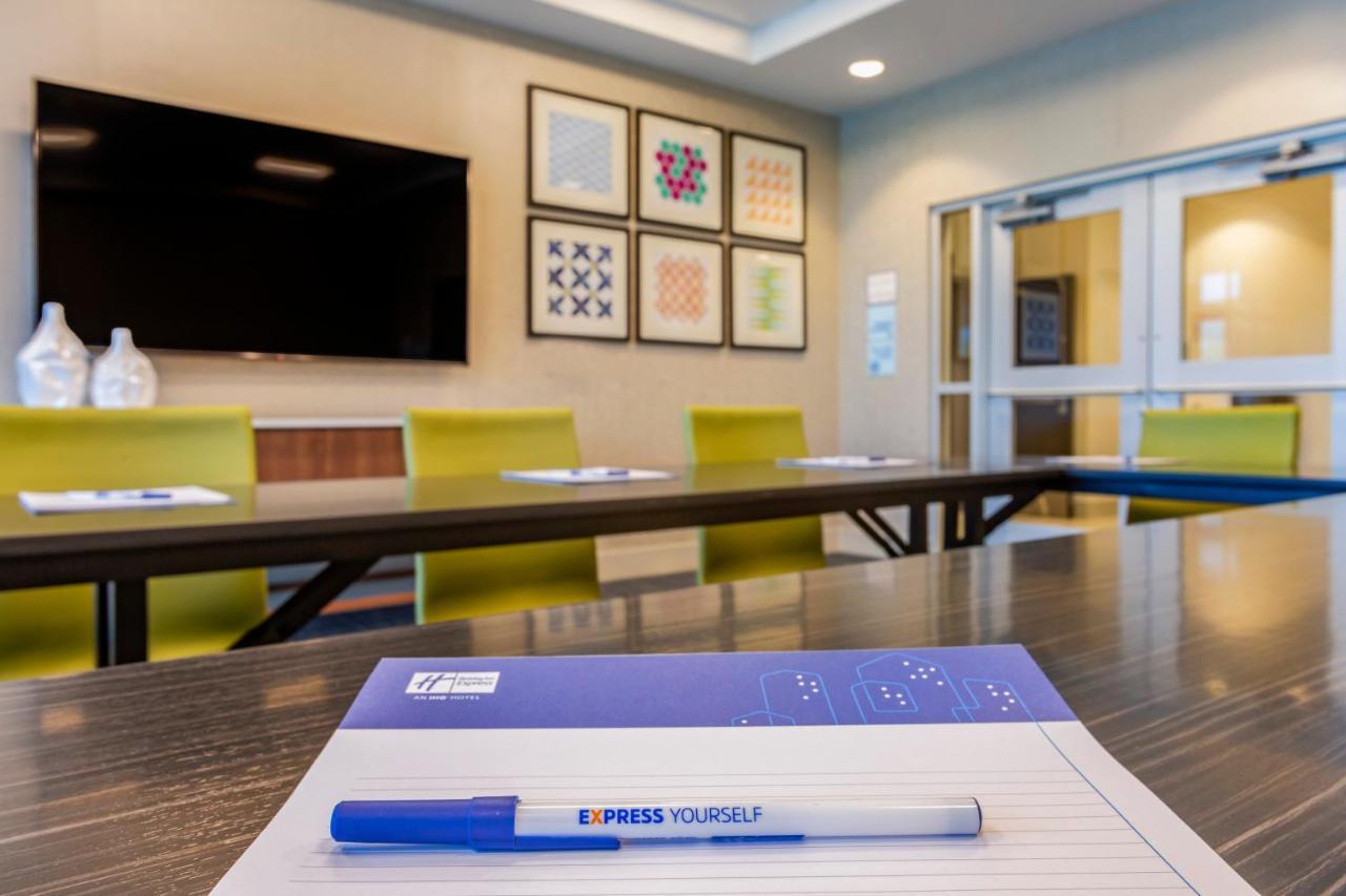 Holiday Inn Express & Suites - Phoenix Dwtn - State Capitol By Ihg Buitenkant foto