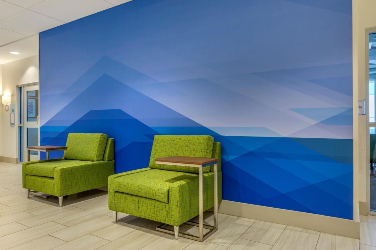 Holiday Inn Express & Suites - Phoenix Dwtn - State Capitol By Ihg Buitenkant foto