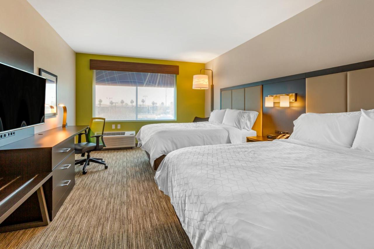 Holiday Inn Express & Suites - Phoenix Dwtn - State Capitol By Ihg Buitenkant foto